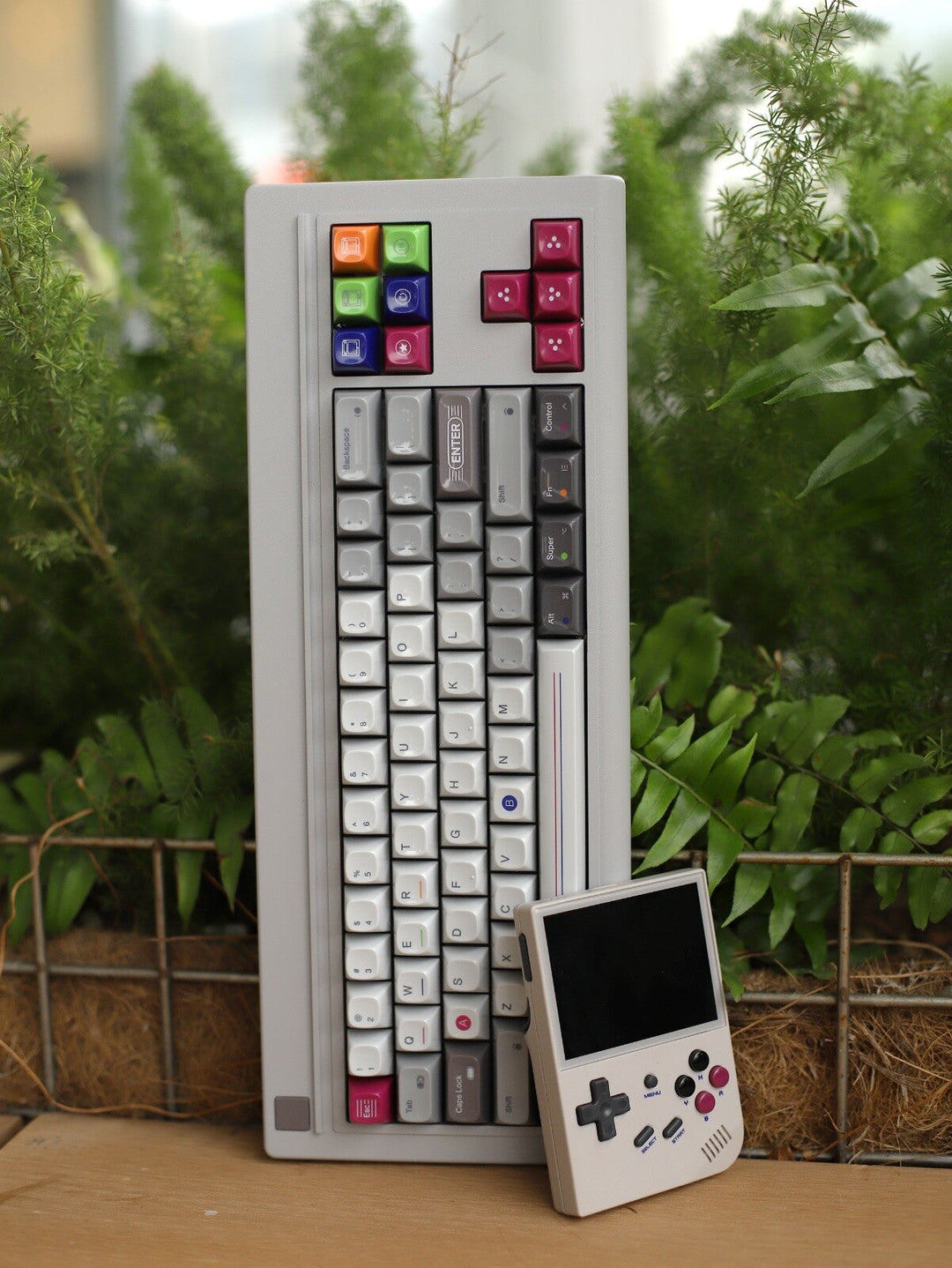 80Retros - Keyboards - 80Retros XT1981 Mechanical Keyboard Kit - Keebz N Cables