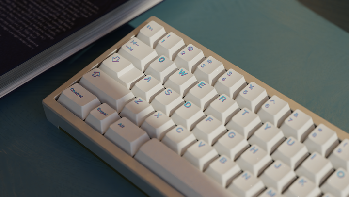 eloquent.clicks - Keycaps - PBT Glitch Keycaps - Keebz N Cables