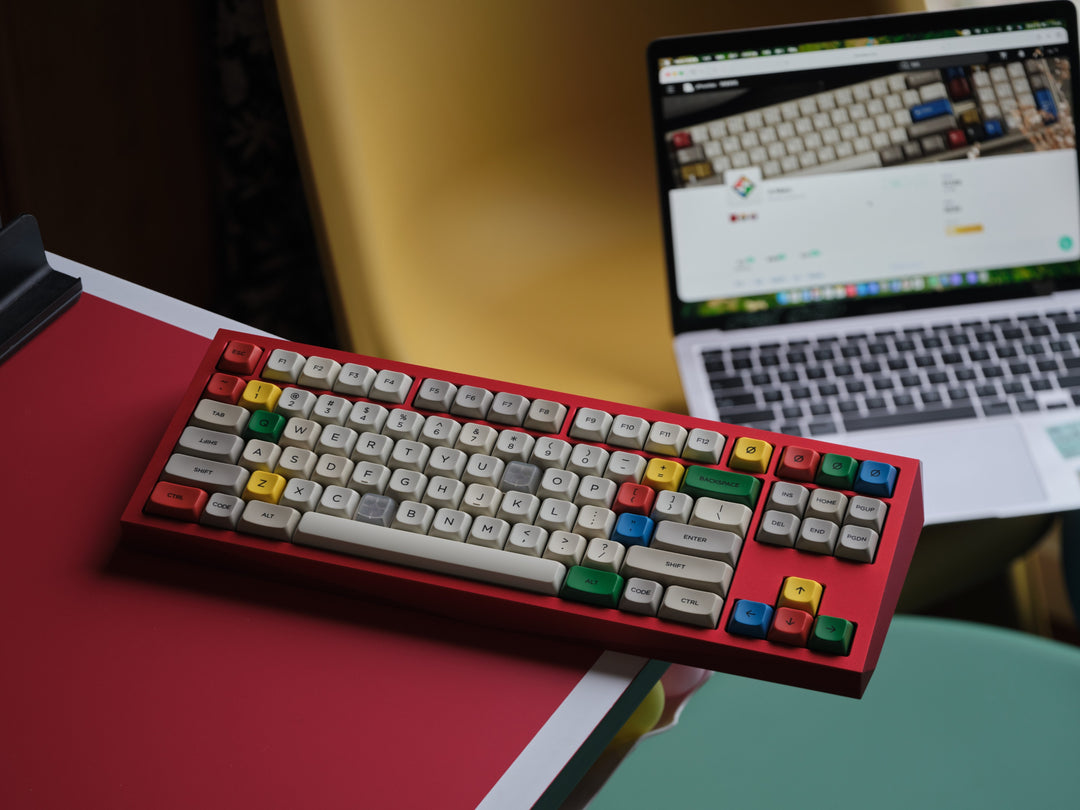[Group-Buy] PBS Retro S.M AG Keycaps