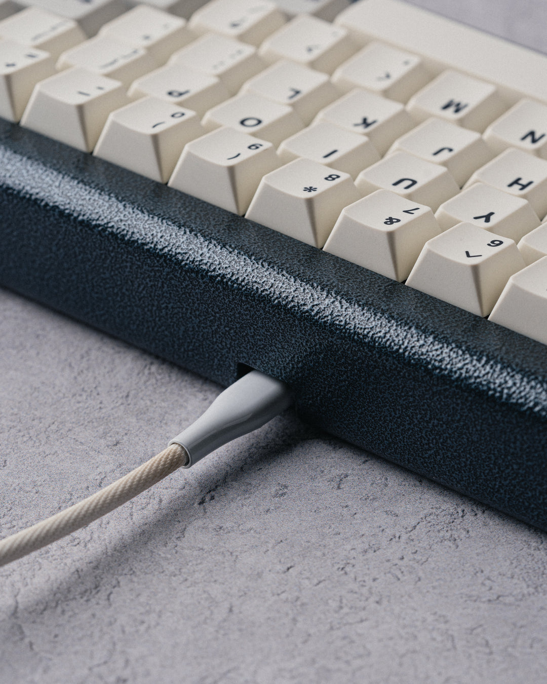 [Group-buy] Float65 65% Bent Steel Custom Keyboard Kit