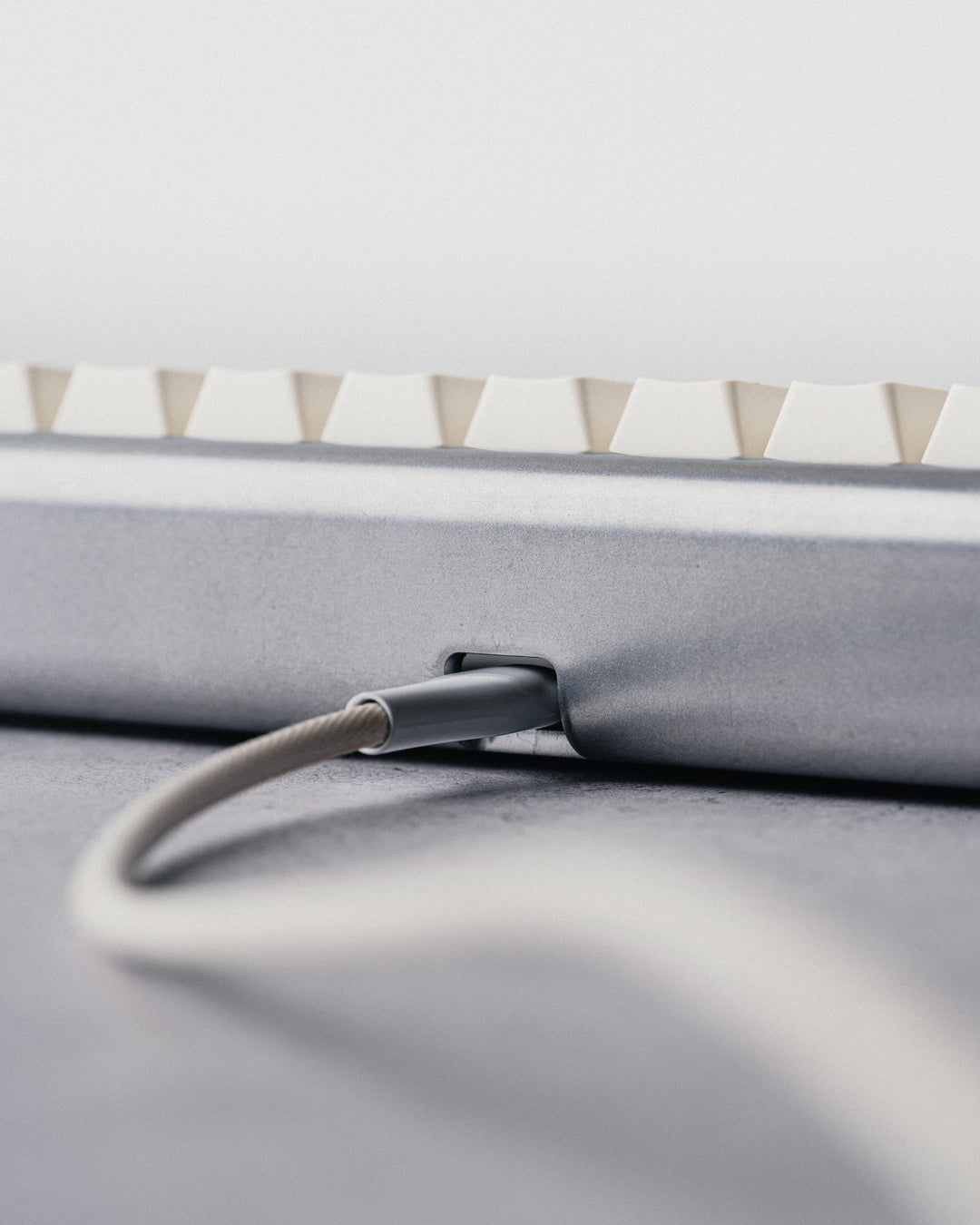 [Group-buy] Float65 65% Bent Steel Custom Keyboard Kit