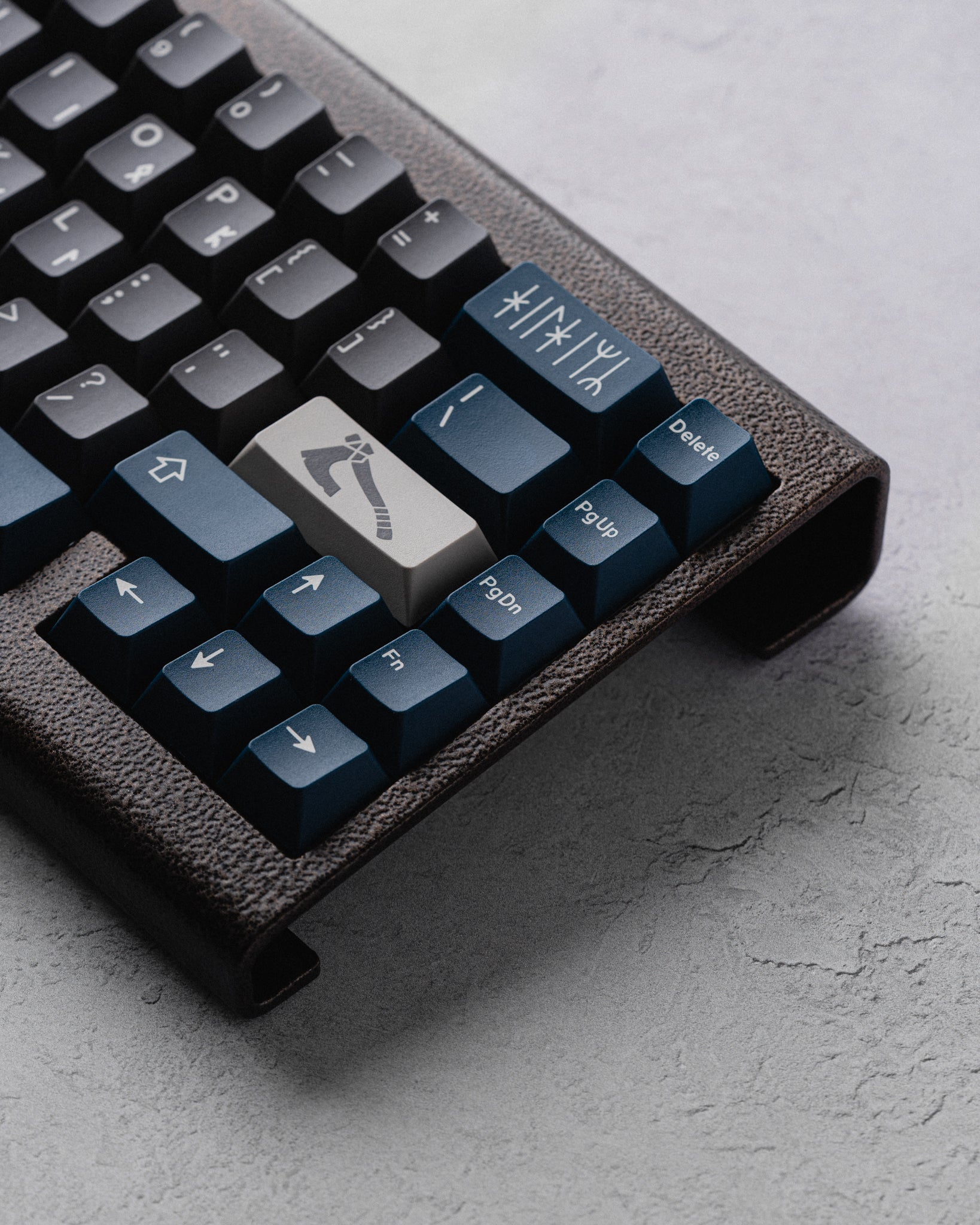 オーストラリアの組み立て済みおよびカスタムのメカニカルキーボード