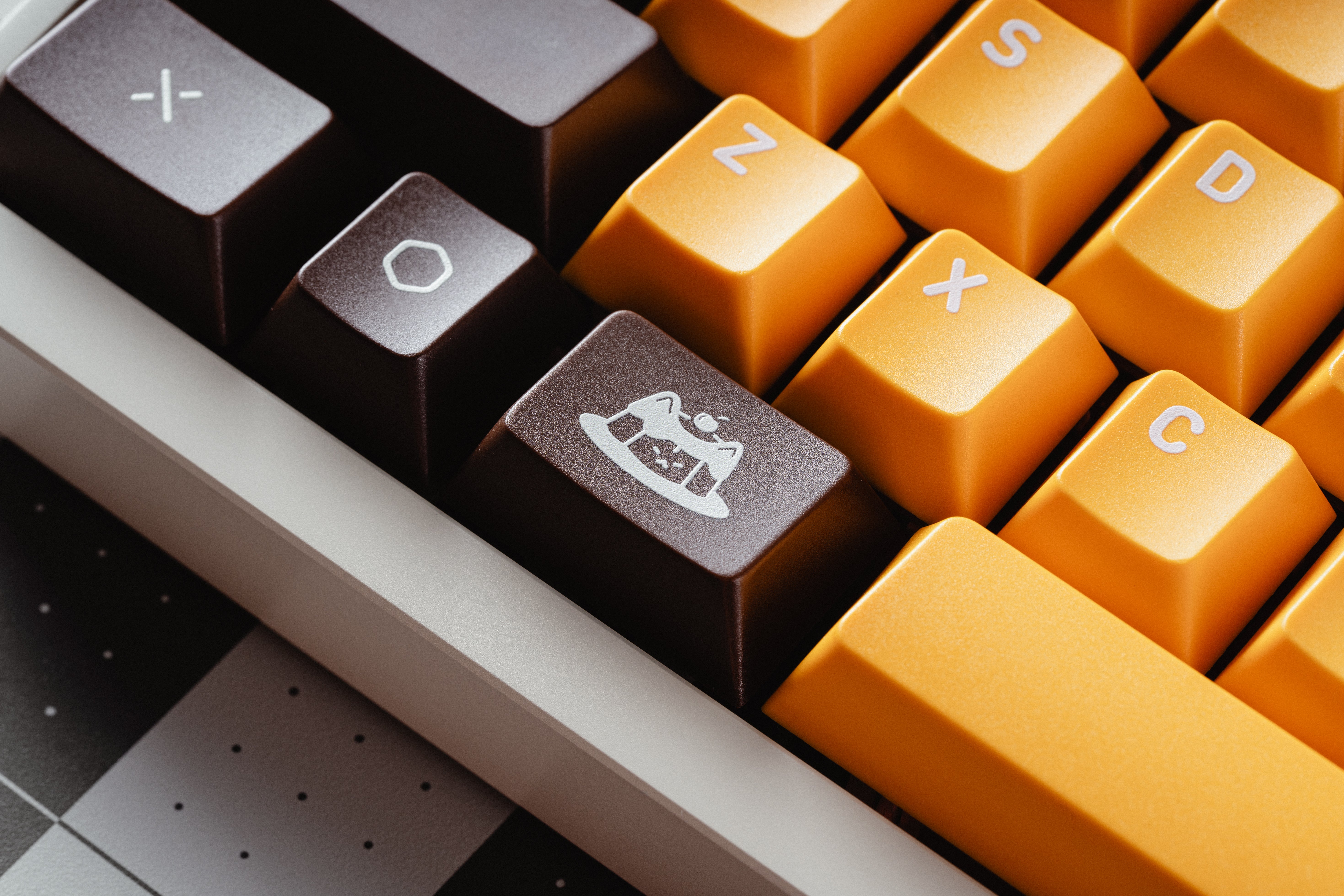 まとめ買い】Awekeys フルメタルキーキャップセット – Keebz N Cables