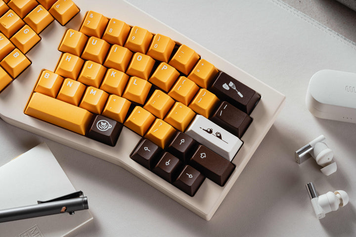 KCH - Keycaps - [Pre-order] KCH Nekoccino Keycaps - Keebz N Cables