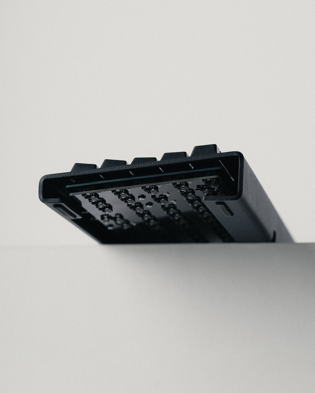 [Group-buy] Float65 65% Bent Steel Custom Keyboard Kit