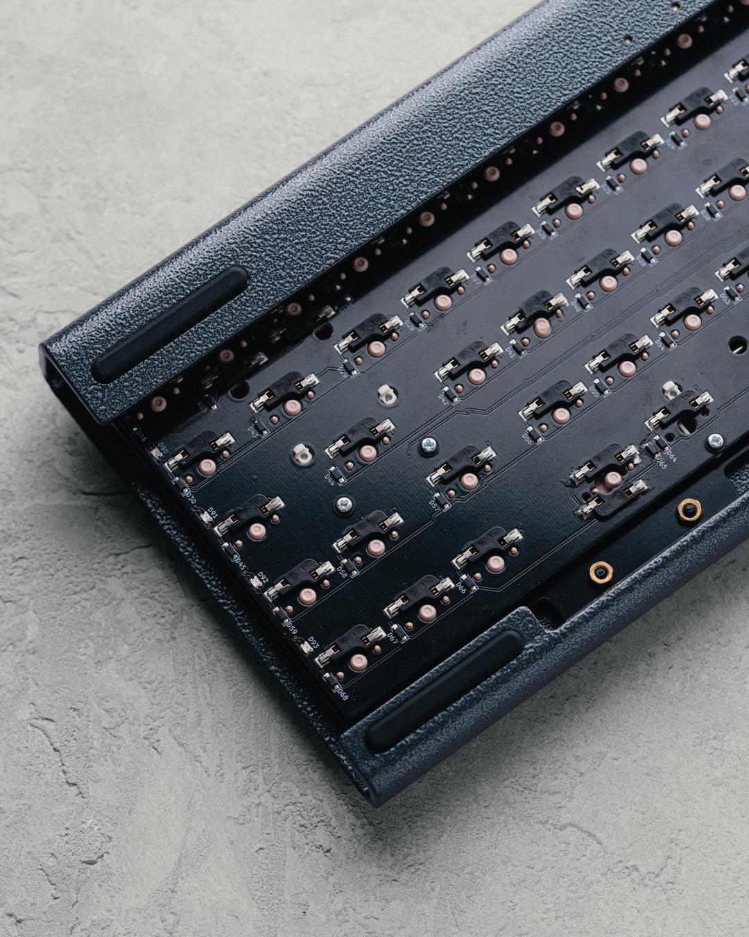 [Group-buy] Float65 65% Bent Steel Custom Keyboard Kit