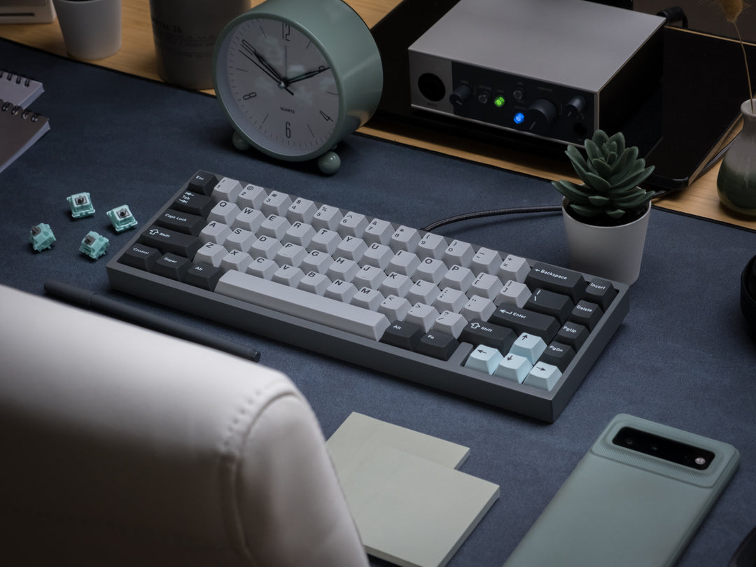 [Group-Buy] GMK CYL Rainy Day R3 Keycaps