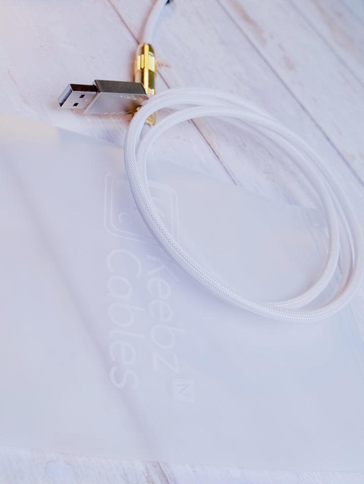 Keebz N Cables - Cables - White N Gold Mechanical Keyboard Straight LEMO Cable - Keebz N Cables