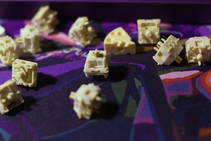 HMX Cheese Linear V1 Switches by Keys in Cheese Studio