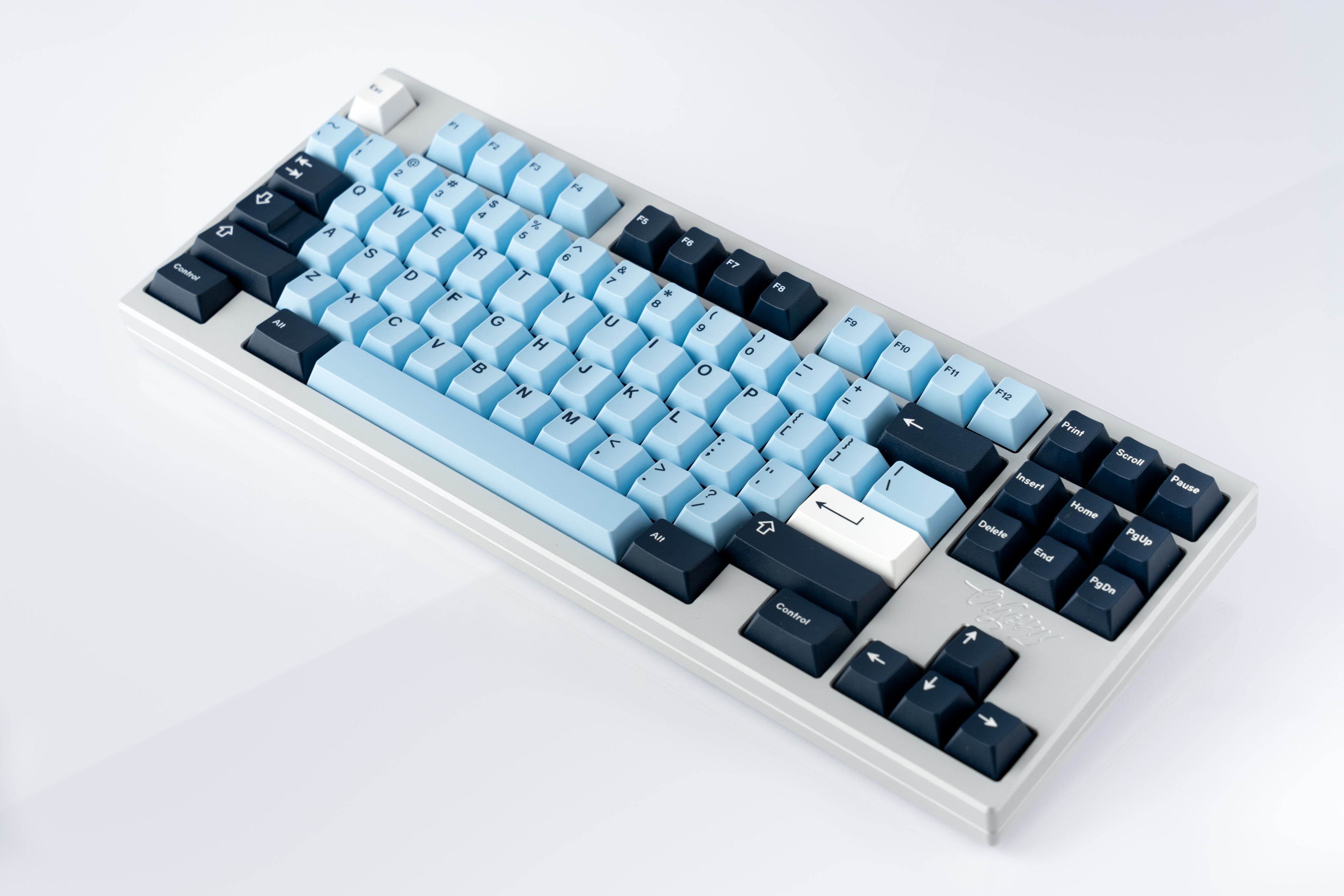 メカニカルキーボード用GMKキーキャップ＆セット | Keebz N Cables