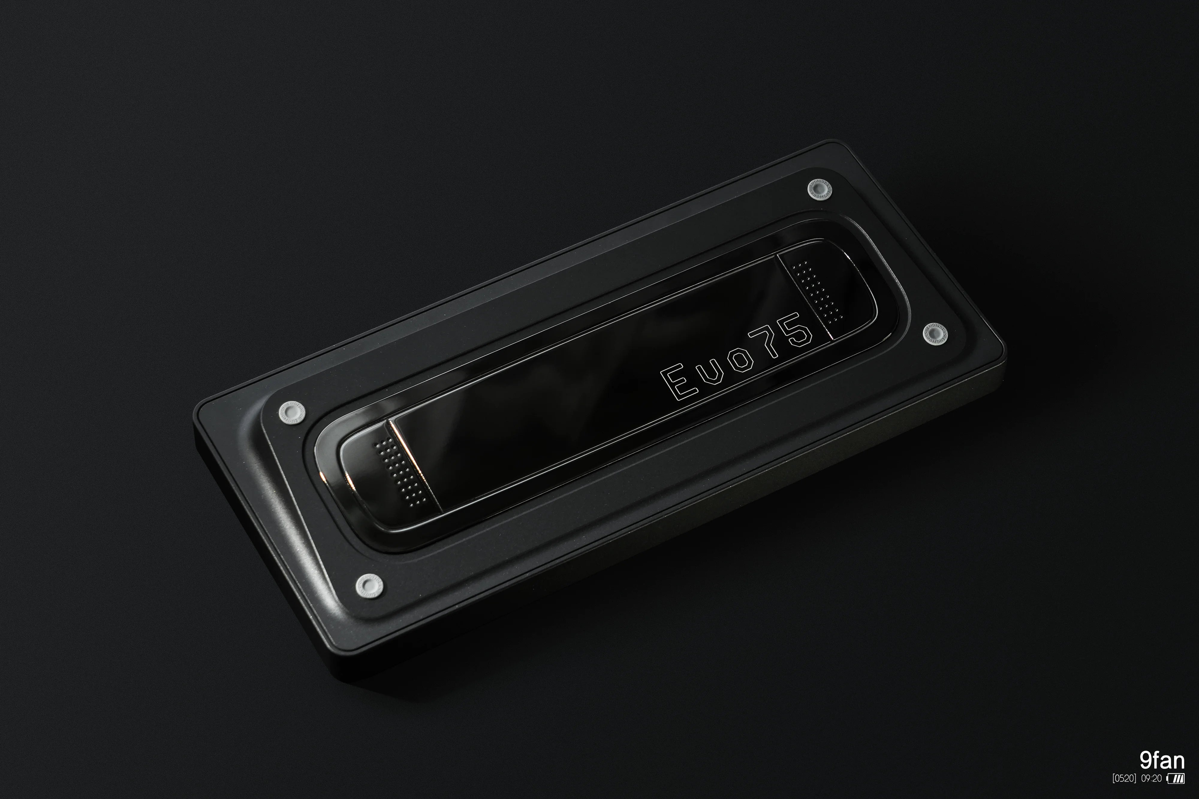 予約注文] Evoworks Evo75 75% メカニカルキーボード – Keebz N Cables