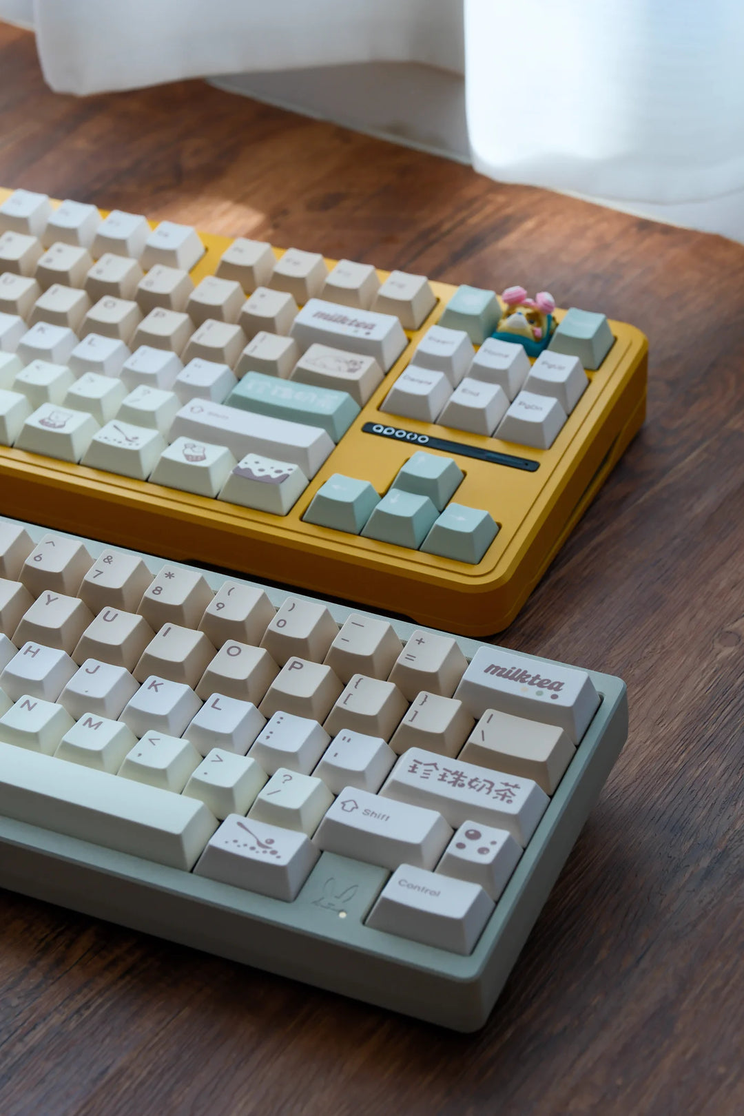 QwertyKeys Pearl Milk Tea Dye-sub PBT Keycaps – Keebz N Cables