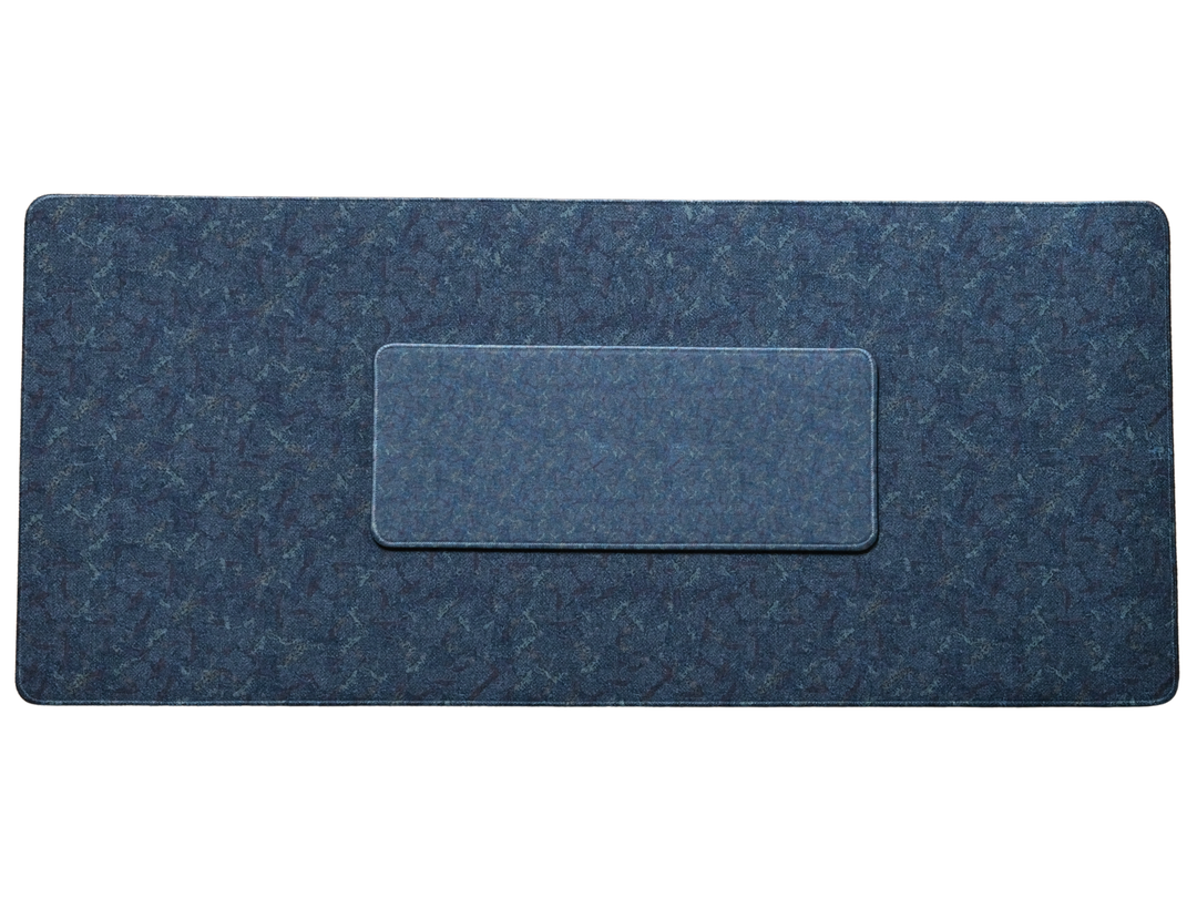 [Group-Buy] Transit R3 Deskmat