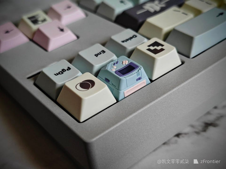 ZMKC - Keyboard Switches - ZMKC x XCJZ Pocket Game Console Artisan Keycap - LUCY Edition - Keebz N Cables